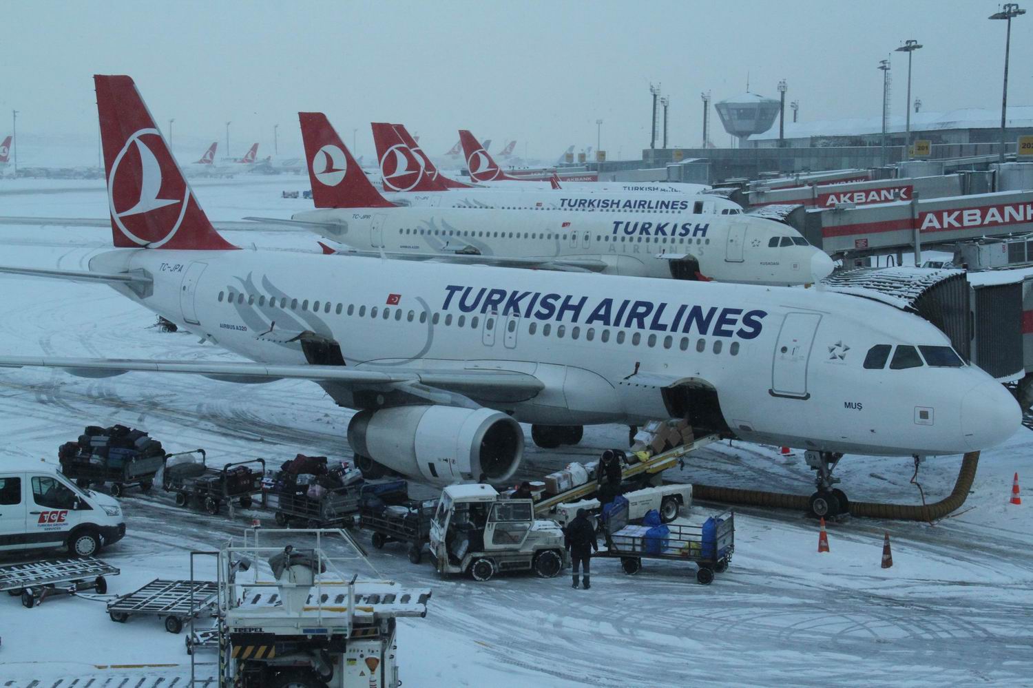 KULE: PARK YERİ YOK GELMEYİN (ÖZEL)