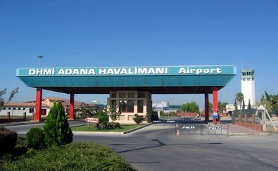 ADANA HAVALİMANI’NA ÇARE ARANIYOR !