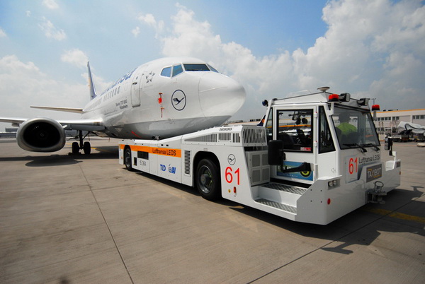 LUFTHANSA’DAN TAXİBOT ATAĞI