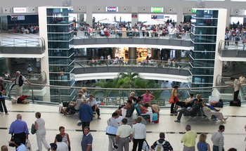 ANTALYA’DA YOLCU SAYISINDA ŞOK DÜŞÜŞ !