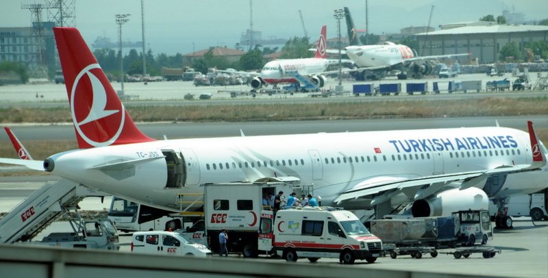 KALP KRİZİ GEÇİREN HASTA İÇİN ACİL İNDİ ! (VİDEOLU)