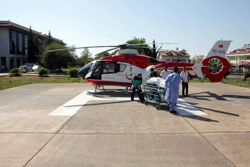AMBULANS HELİKOPTER İÇİN SEVİNÇ GÖZYAŞI DÖKTÜ