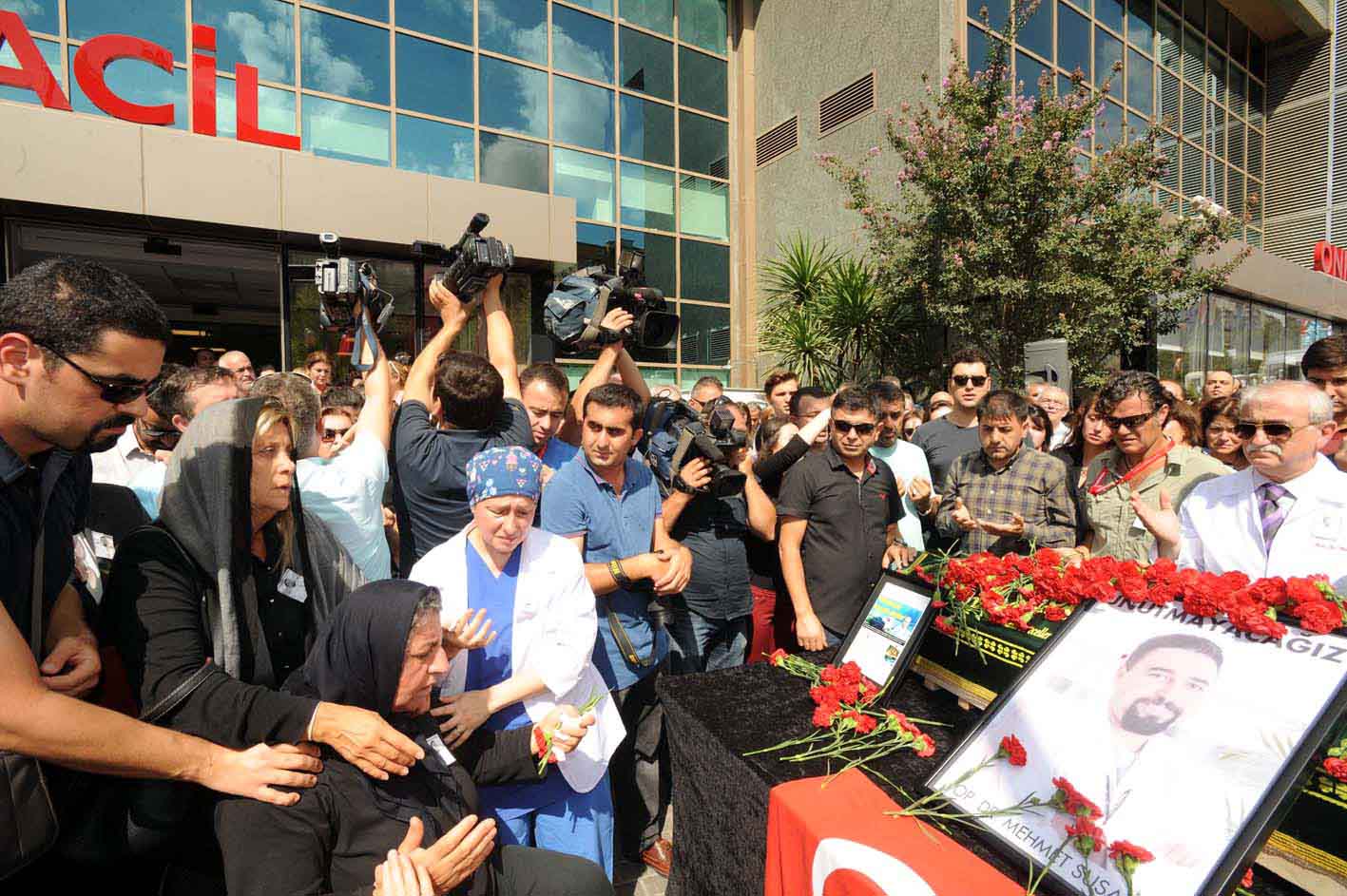 UÇAN DOKTORA HÜZÜNLÜ VEDA !