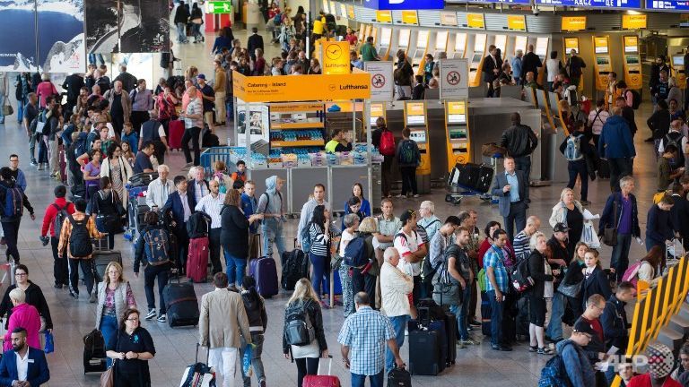 ALMANYA’DA UÇUŞLAR DURACAK!