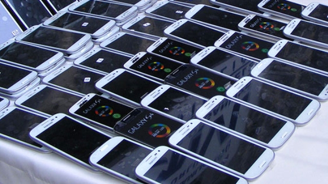 2 MİLYON TL’LİK CEP TELEFONU OPERASYONU