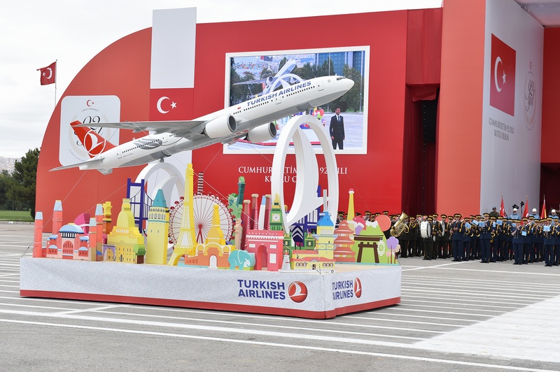 THY CUMHURİYET BAYRAMINDA!