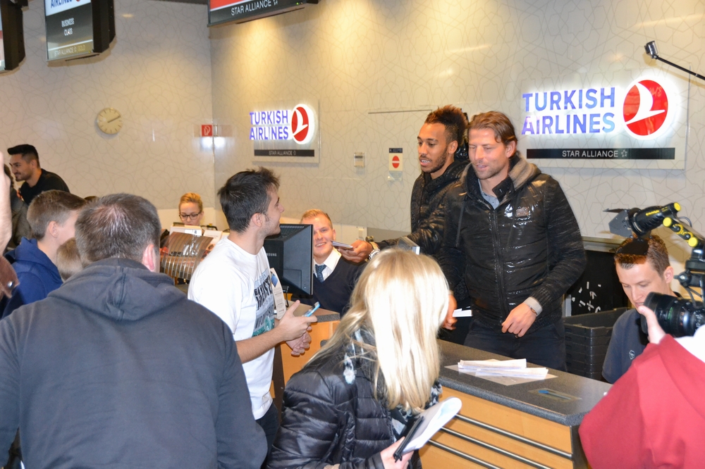 FUTBOLCULARDAN THY YOLCULARINA SÜRPRİZ!