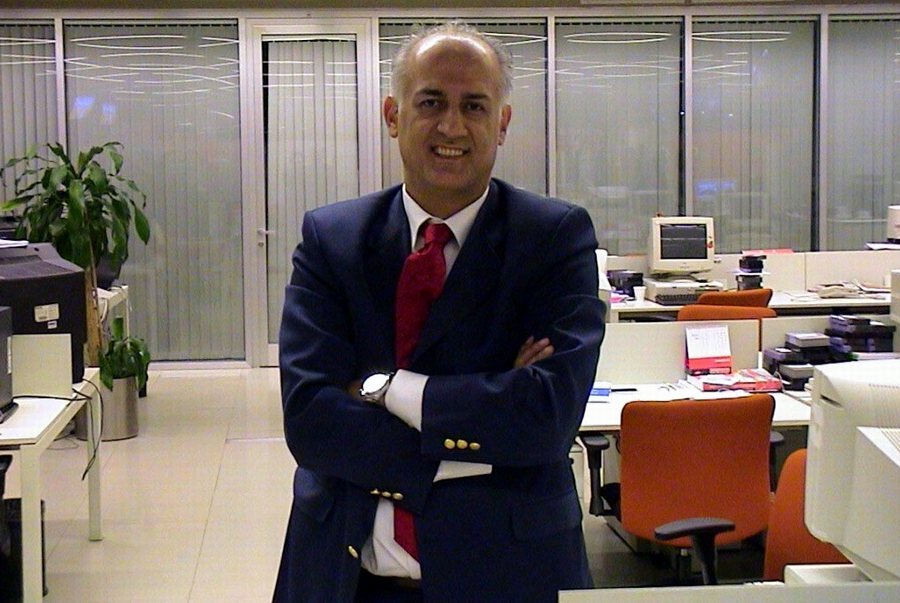 HAVALİMANI GÜMRÜKLERİNE GAZETECİ ELİ DEĞECEK!