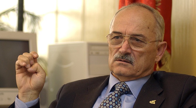 İLK PİLOT BAKAN PAKDEMİRLİ ÖLDÜ!