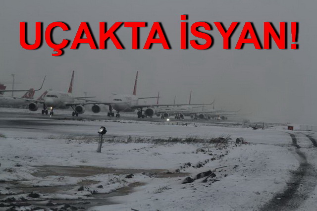 PİLOT: “YOLCULAR KABİN EKİBİNE SALDIRIYOR”