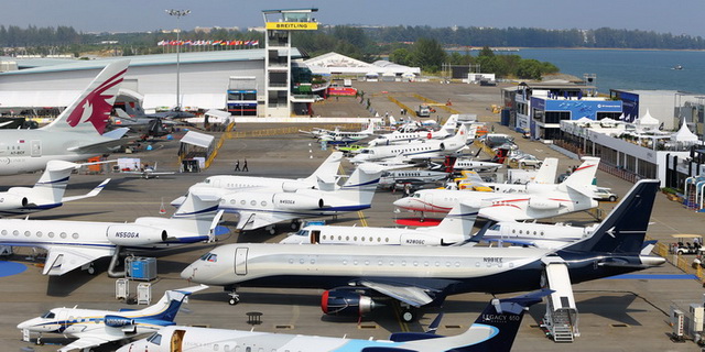 SİNGAPUR AİRSHOW BEKLENENİ VERMEDİ