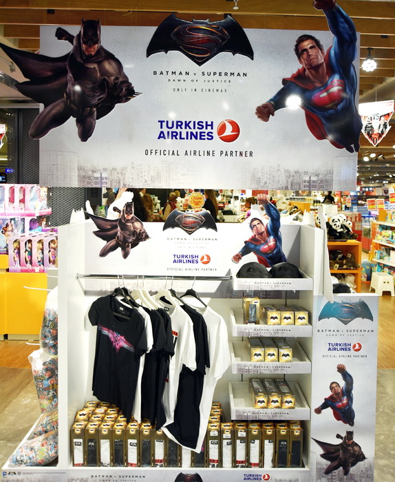 ATÜ’DEN ‘BATMAN V SUPERMAN’ LİSANSLI ÜRÜNLER