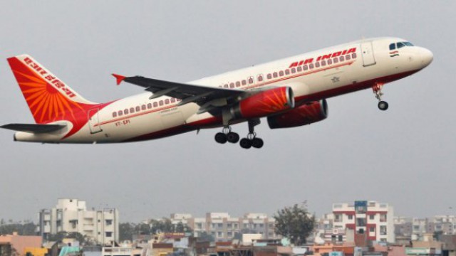 ASILSIZ BOMBA İHBARI:42 YARALI