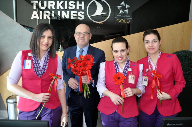 TGS’DEN KADIN ÇALIŞANLARINA ANLAMLI HEDİYE