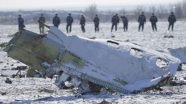 O UÇAK DÜŞERKEN PİLOTLAR TARTIŞTI