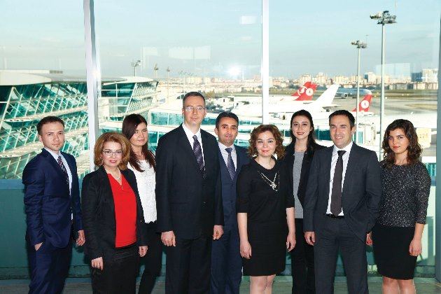 TAV 26 MİLLETTEN ÇALIŞANI EĞİTİYOR!