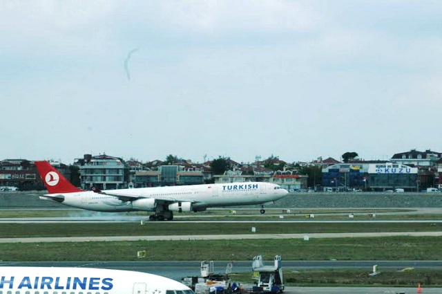 TEKNİK ARIZA THY UÇAKLARINA ACİL İNİŞ YAPTIRDI!