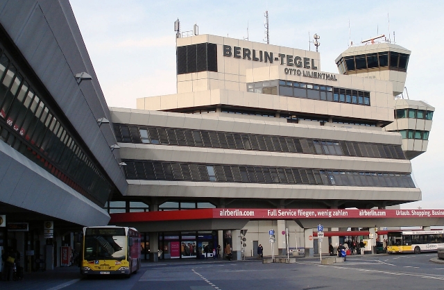 İKİ HAVALİMANINDA GÜVENLİK SKANDALI!