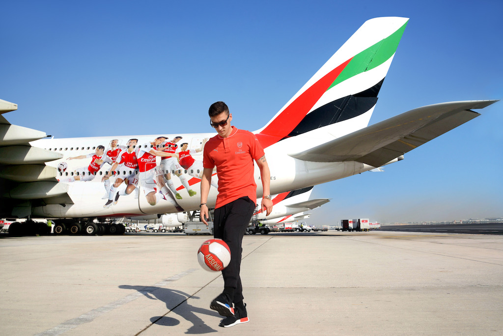 MESUT ÖZİL’DEN A380 ÖNÜNDE ŞOV (VİDEOLU)