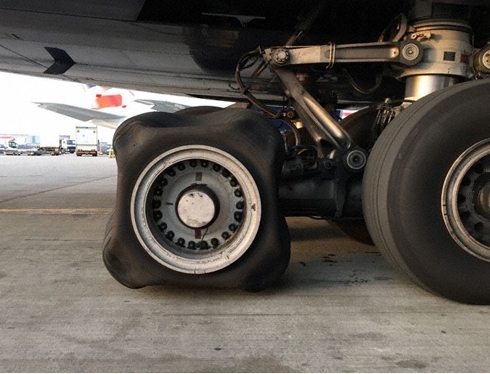 UÇAK LASTİĞİ NASIL ŞEKİL DEĞİŞTİRDİ?