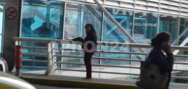 ÖZBEK YOLCU HAVALİMANINDA OLAY ÇIKARDI