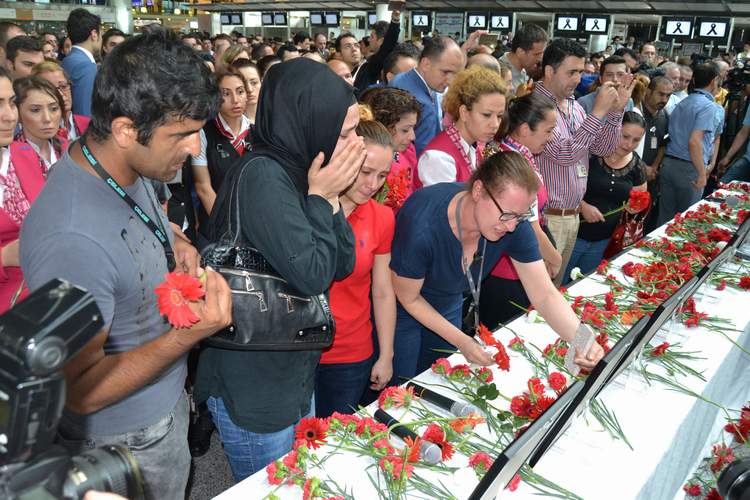 AHL ÇALIŞANLARINA PSİKOSOSYAL DESTEK