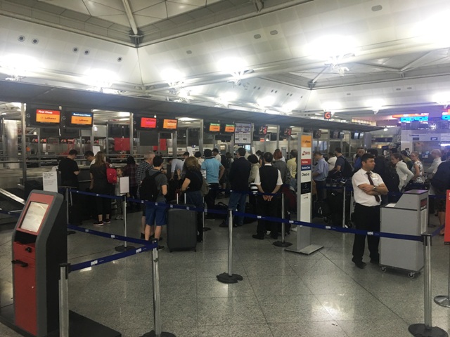 ATATÜRK HAVALİMANI ÇOK HIZLI TOPARLANDI (ÖZEL)