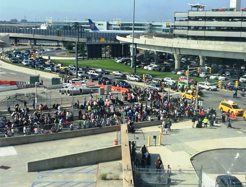 NEW YORK HAVALİMANI’NDA BOMBA ALARMI!