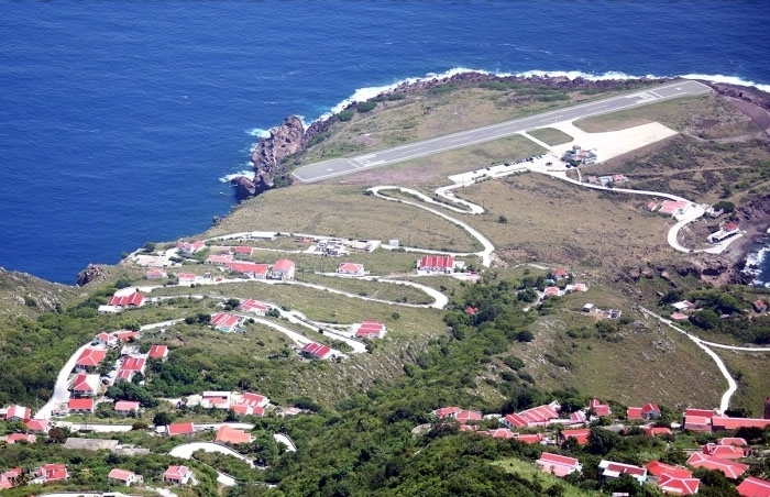 DÜNYANIN EN ÇOK ŞAŞIRTAN HAVAALANI