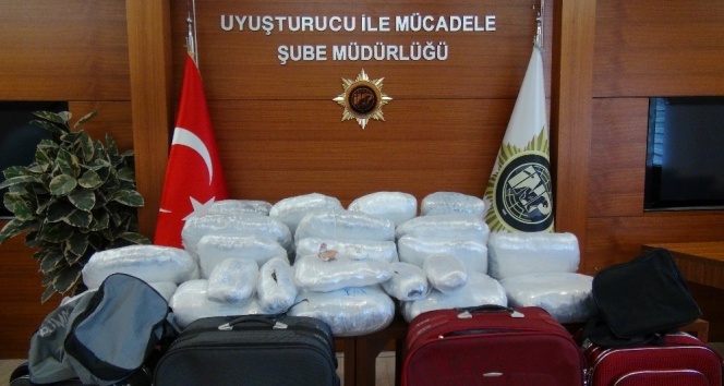 SABİHA GÖKÇEN’DE UYUŞTURUCU OPERASYONU