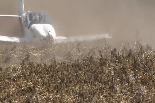 PİSTTEN ÇIKAN UÇAK PATATES TARLASINA GİRDİ! ( VİDEOLU)