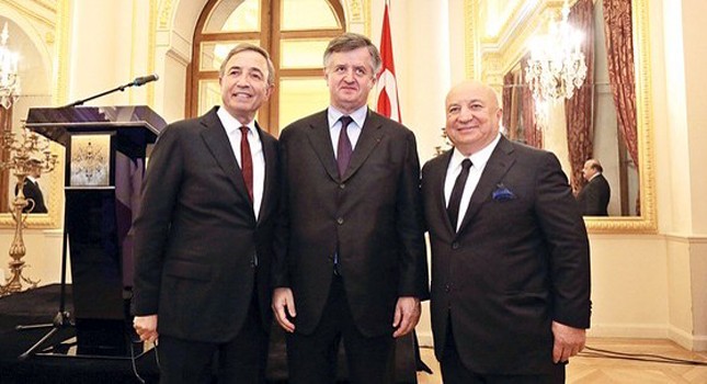 TAV KÜBA’DA HAVALİMANI YAPACAK