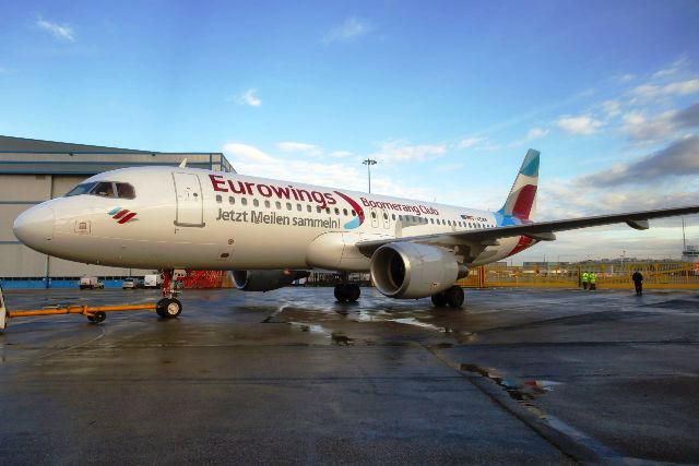 UÇAĞA ‘SADAKAT’İN LOGOSUNU GİYDİRDİLER