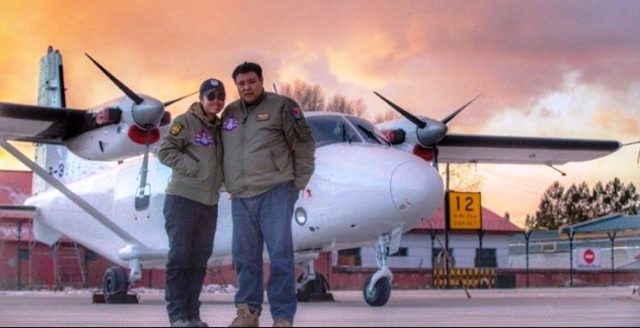 ÇİNLİ ÇİFT UÇAKLA DÜNYA TURUNA ÇIKTI