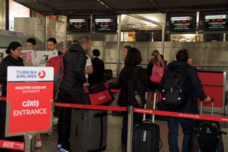 YASAĞA AMERİKA VATANDAŞLARI BİLE TEPKİ GÖSTERDİ