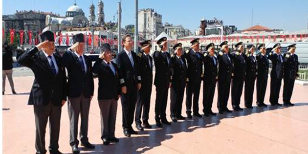 DÜNYA PİLOTLAR GÜNÜ TAKSİM’DE KUTLANDI!