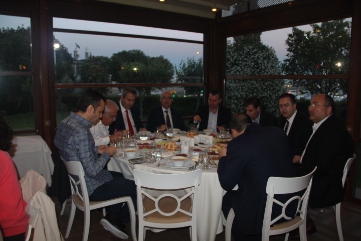 AHL, TAV İFTARINDA BULUŞTU