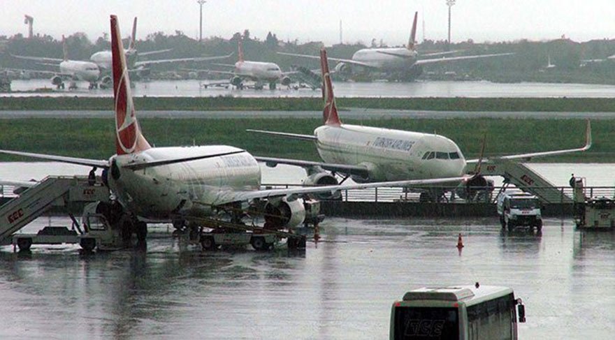 HAVA TRAFİĞİNE YAĞMUR ENGELİ!