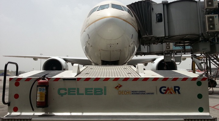 ÇELEBİ HİNDİSTAN’DA TEK KALDI