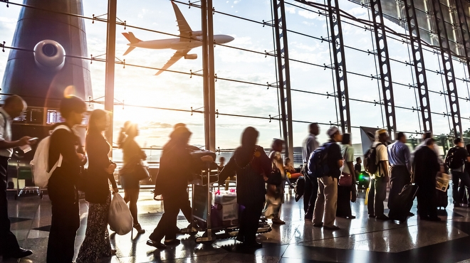 ATATÜRK VE ANTALYA HAVALİMANLARINDA CUMA BEREKETİ