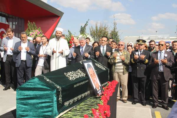 SEDAT ŞEKERCİ KAPTAN SON YOLCULUĞUNA UĞURLANDI!