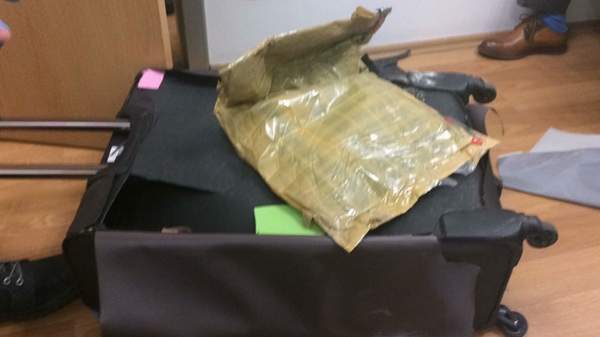 ATATÜRK HAVALİMANI’NDA UYUŞTURUCU OPERASYONU!