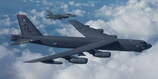 ABD, AVRUPA’YA 3 BOMBARDIMAN UÇAĞI GÖNDERDİ!