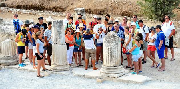 TURİZM GELİRİ 26.3 MİLYAR DOLAR OLDU