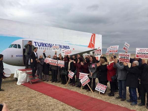 CHP, NİĞDE’NİN 23 YILLIK HASRETİNİ ‘BİTİRDİ’!