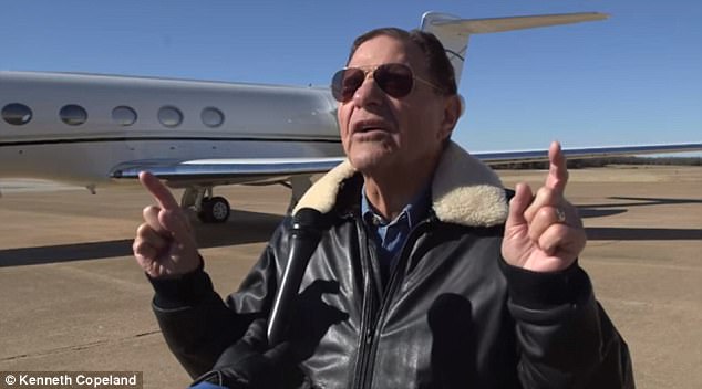 DİN ADAMI ÖZEL UÇAĞIYLA GÜNDEM OLDU!