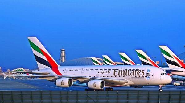 EMİRATES 20 ADET A380 UÇAĞI İÇİN İMZA ATTI