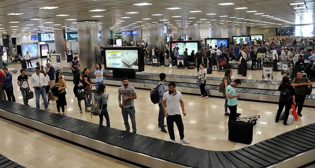 SÖMESTR TATİLİ ATATÜRK HAVALİMANI’NI HAREKETLENDİRDİ
