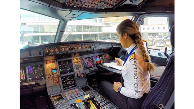 SABRİ’NİN PİLOT EŞİ YAĞMUR SARIOĞLU DOĞUM İZNİNDE!