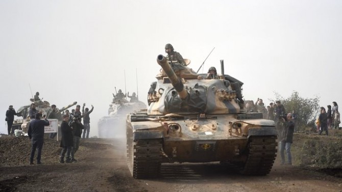 AFRİN YOLUNDA STRATEJİK HAVALİMANI ELE GEÇİRİLDİ!